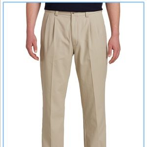 NWT - Men’s pleated pants 52x28 in khaki